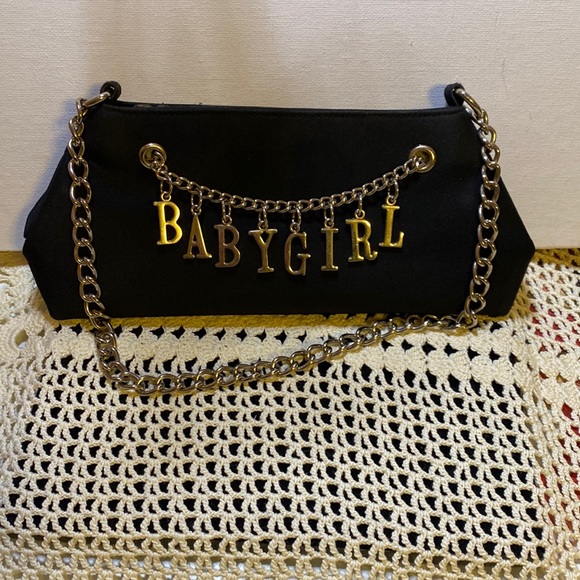 Vintage Y2K Baby Girl charm handbag with silver metal chain - Picture 1 of 11